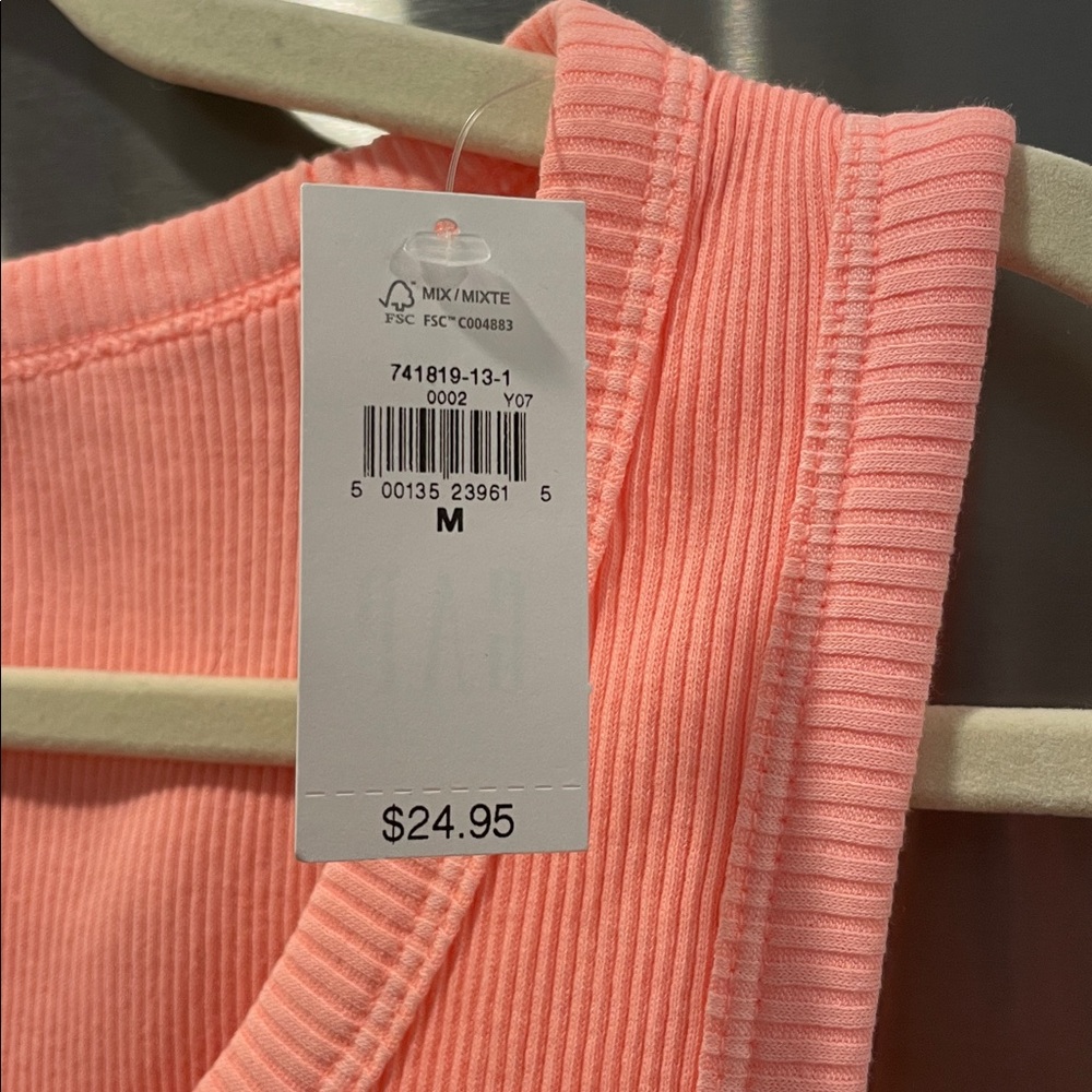 GAP Women's Coral Ribbed Tank Top - Picture 2 of 4